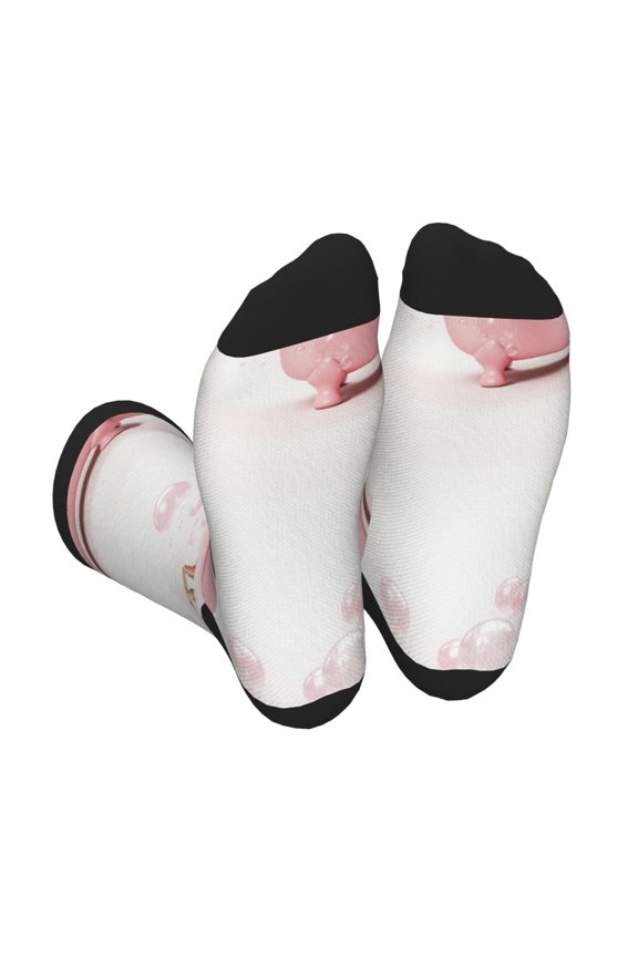 Cute Bathtub Unisex Crew Socks Lightweight Breathable Ventilation Ankle Socks, Mid-calf socks for Daily