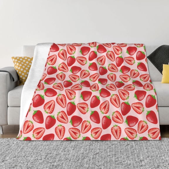 Vsdgher Cute Strawberry Pattern Fleece Throw Blanket, Horizontal Fleece Bedding Home Decor for Couch & Bed All Season Use -60"x50"