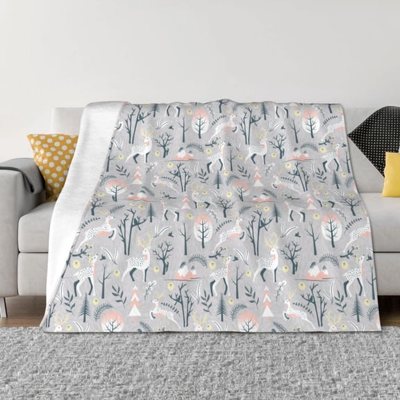 Vsdgher white Moose winter tree Pattern Fleece Throw Blanket, Horizontal Fleece Bedding Home Decor for Couch & Bed All Season Use -50"x40"