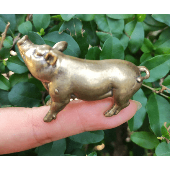 Vtgbrasslover Vtg Vintage style copper pig Statue figure small Ornament, paperweight toys gift FengShui Decor Animal 12 Zodiac Year pig fr9