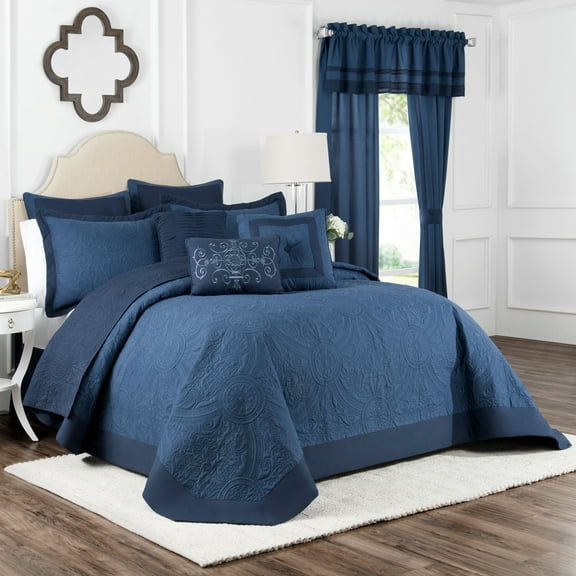 Vue Bensonhurst Medallion Quilted Bedding Bedspread, Solid, Full, 114 Inches x 104 Inches, Blue