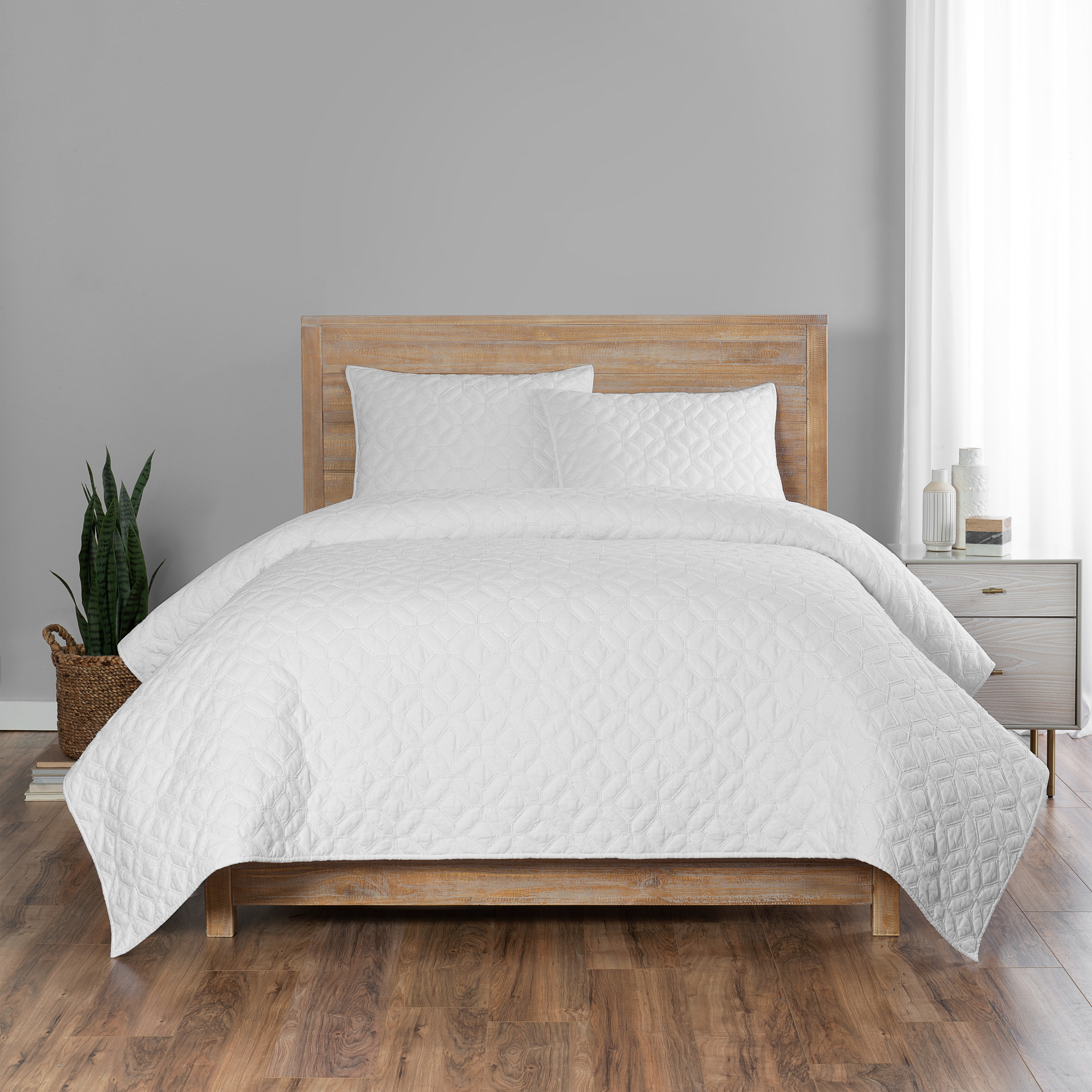 Vue Fairfax 3 Piece Geo Cotton Quilt Set