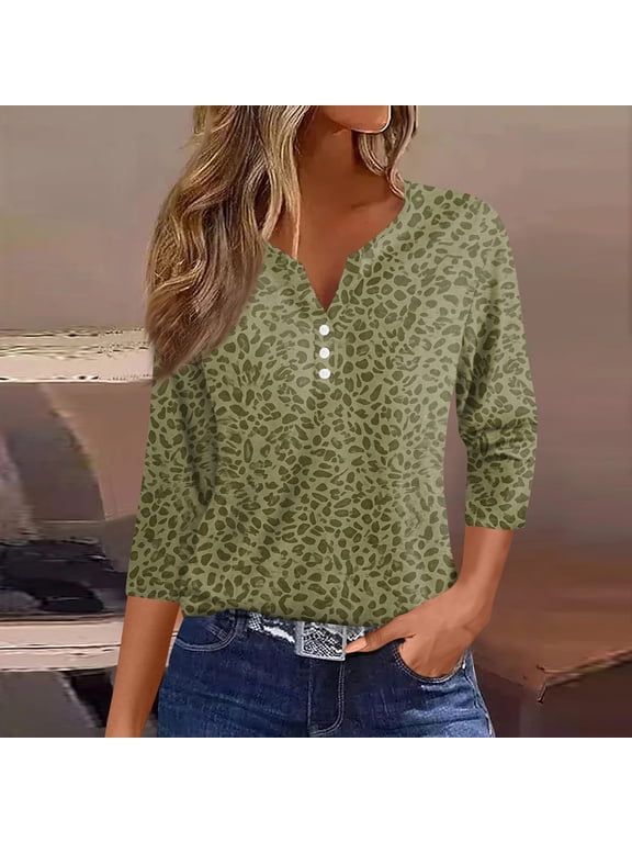 Womens 3/4 Sleeve V‑Neck Leopard Print Henley Shirt, Notch Button Casual Loose Fit Blouse Top, Leopard Print Tops for Commuting Street Daily Outfits Green S