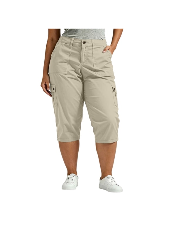 Plus Size Cargo Capri Pants for Women, Casual High Rise Button Waist Cropped Pants with Multi Pockets, Summer Outdoor Walking Capris