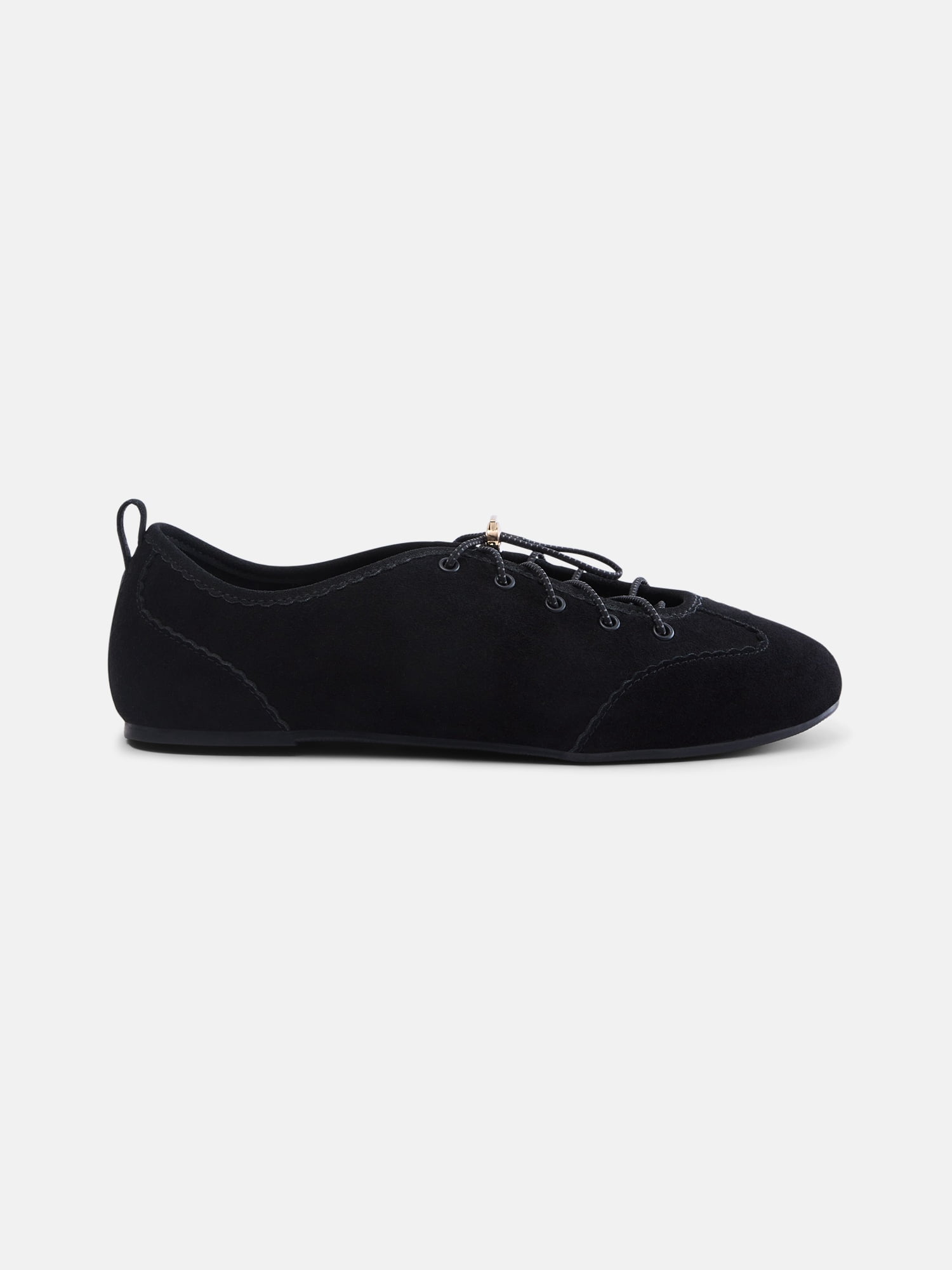Scenario Women's Bungee Lace Faux Suede Sneakers