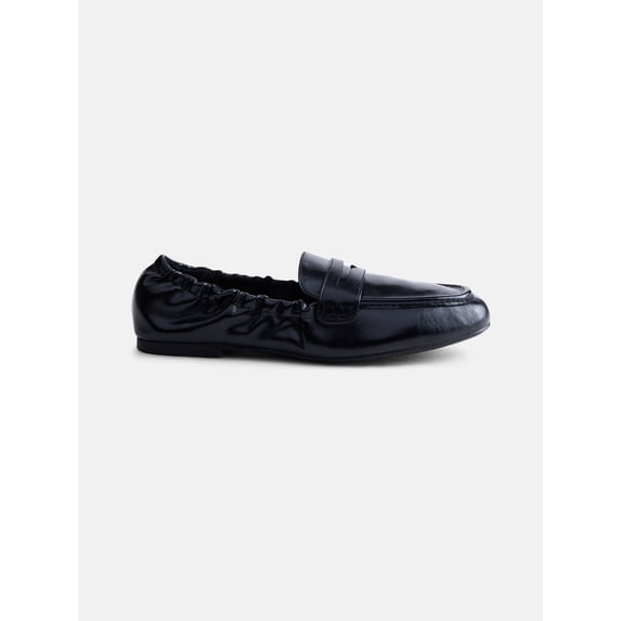 Scenario Women's Faux Leather Scrunch Loafers