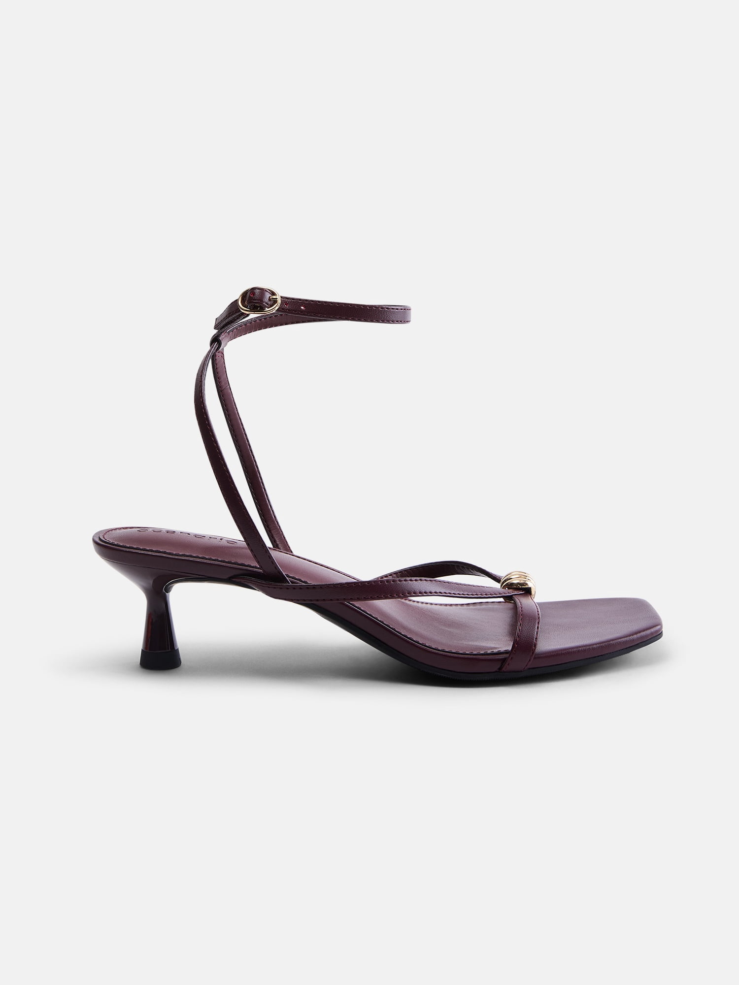 Scenario Women's Strappy Heels with Metal Ornament