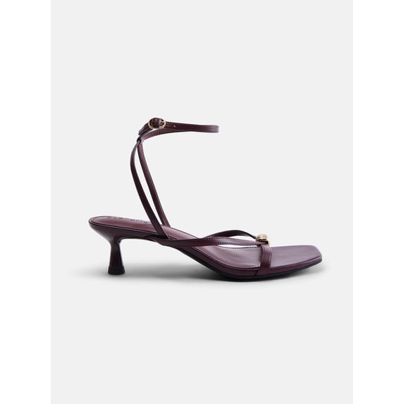 Scenario Women's Strappy Heels with Metal Ornament