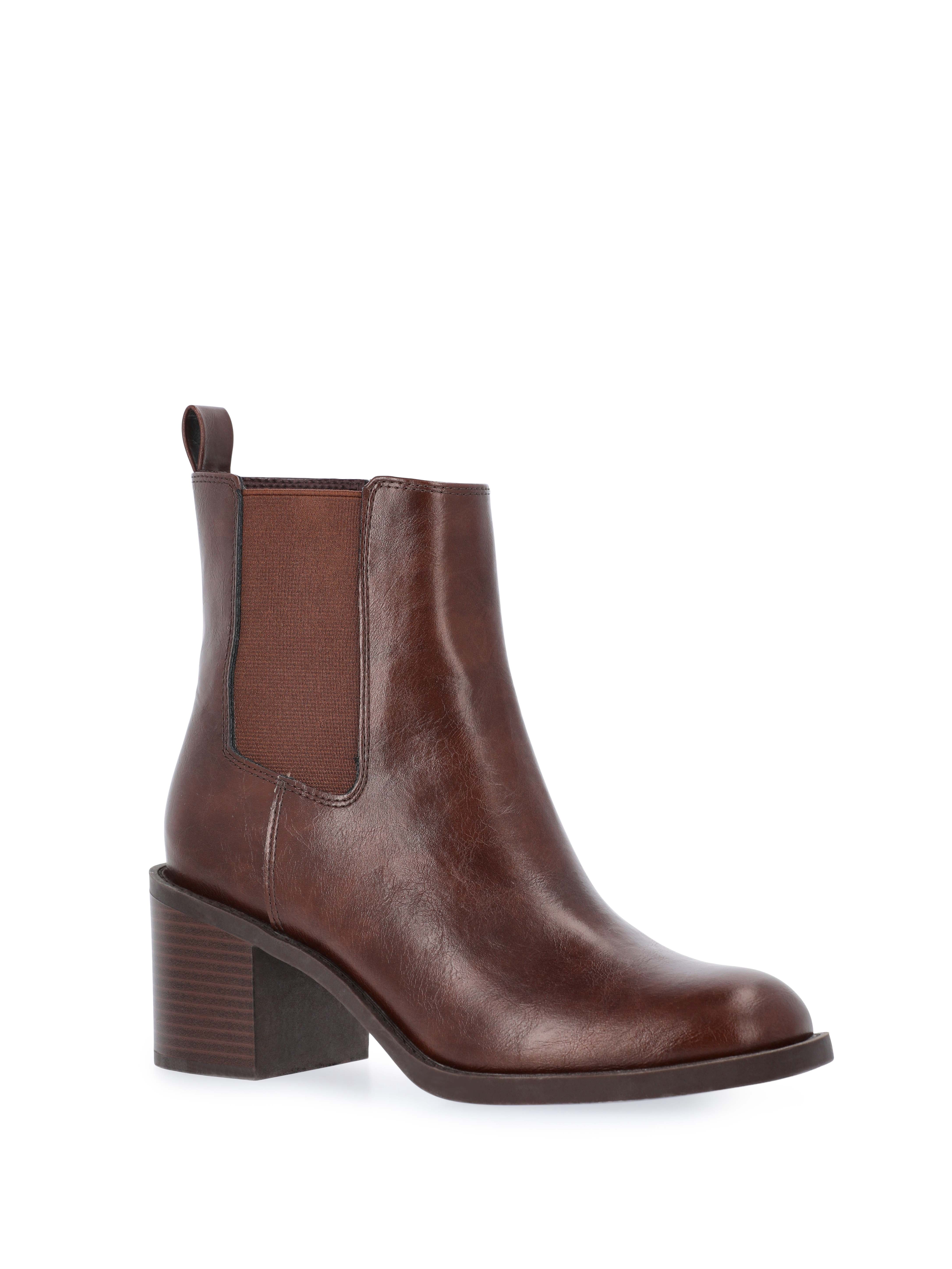 Time and True Women's Faux Leather Chelsea Boots