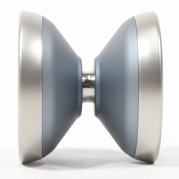 W1LD (Worldwide 1nnovative Leading Design) MAD Yo-Yo - Bi-Metal - Lee Jun Sang Signature YoYo (Matte Light Blue Raw Rim)