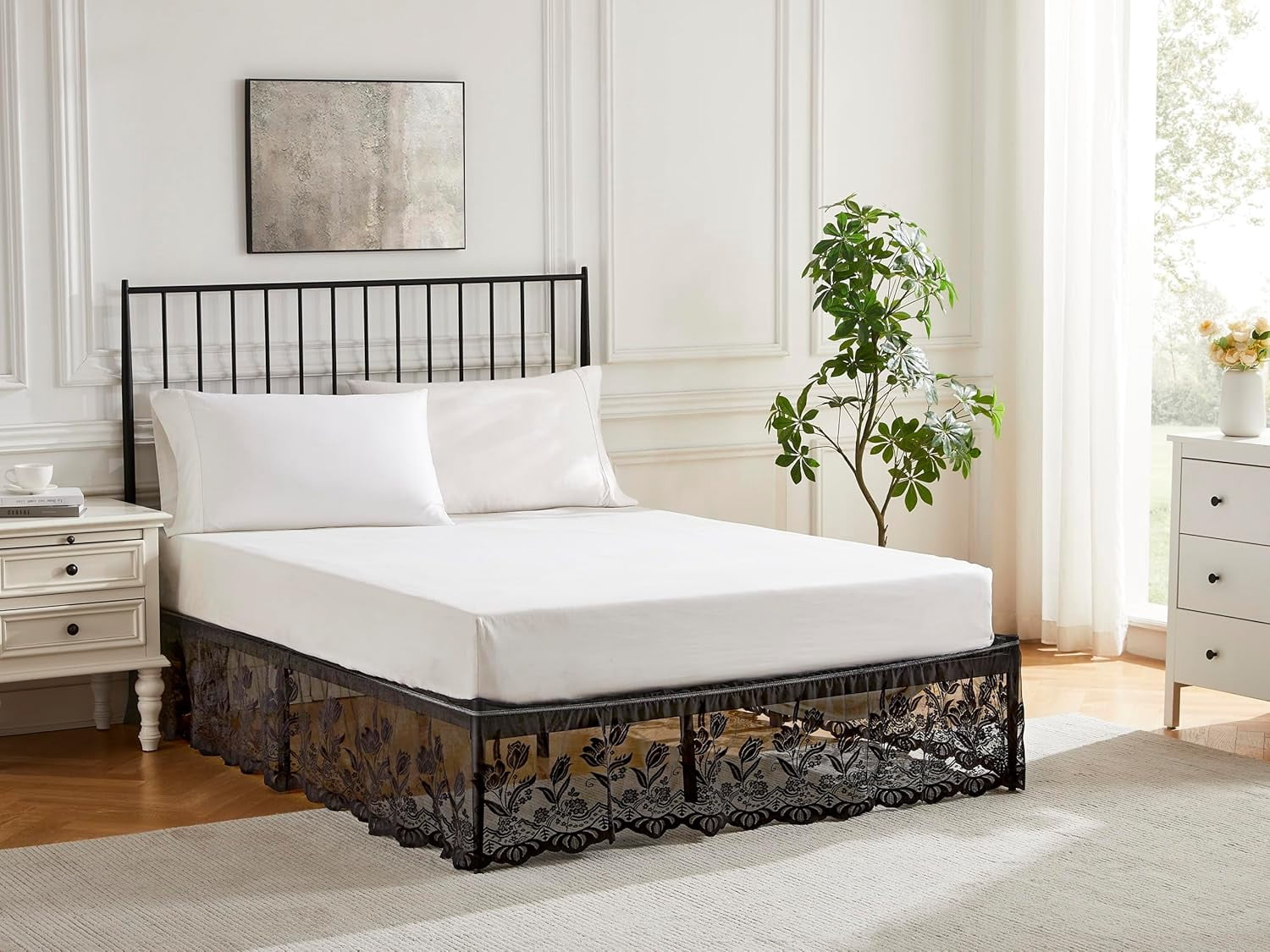 WARM HOME DESIGNS Queen Size Bed Skirt for Queen Bed. Our Black Bed Skirt Goes Great with Farmhouse or Victorian Bedding. Queen Dust Ruffle Lace Bed Skirt for Any Bedroom Décor.DO Black Queen
