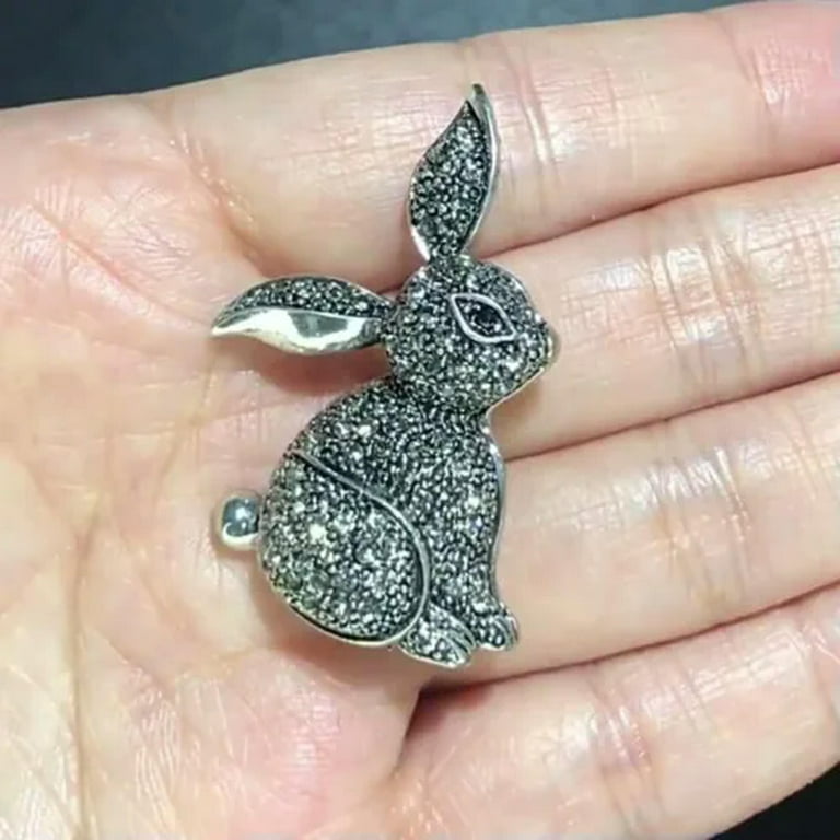 WBQF Riding Bike Rabbit Brooch Animal Lovely Vintage Pins Wedding