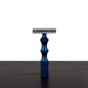 WCS Blue Titanium Collection Razor, 84BL-Closed Comb