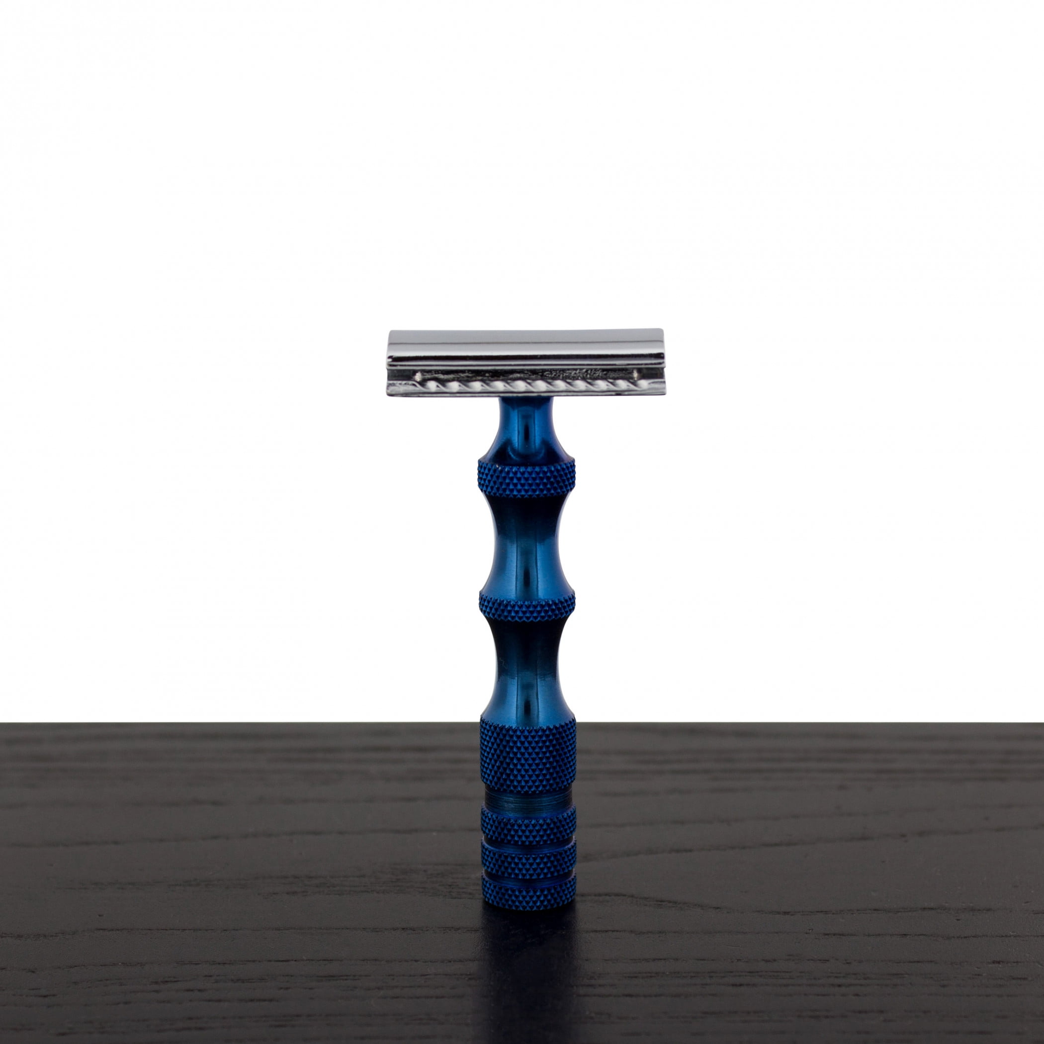 WCS Blue Titanium Collection Razor, 84BL-Open Comb