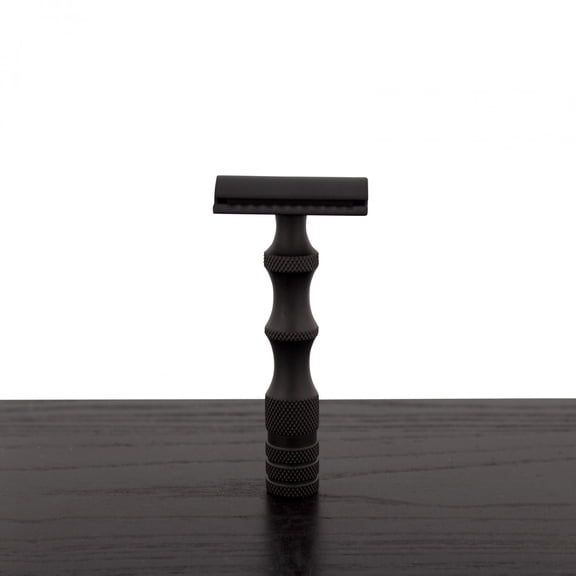 WCS Midnight Collection Razor 84B, Black Stainless Steel-Closed Comb