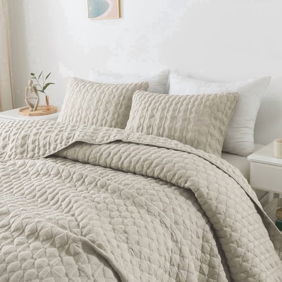 WDCOZY Light Beige Quilt Twin Size Bedding Set with 1 Pillow Sham, Lightweight Soft Bedspread Coverlet, Quilted Blanket Thin Comforter Bed Cover, All Season Spring Summer, 2 Pieces, 68x90 inches