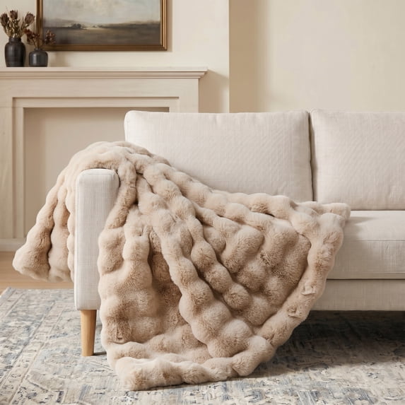 WDCOZY Luxury Faux Rabbit Fur Bubble Throw Blanket, Soft Plush Decorative Throw for Couch Sofa Bed, Thick Warm Blanket, 950 GSM, Beige, 50" x 60"