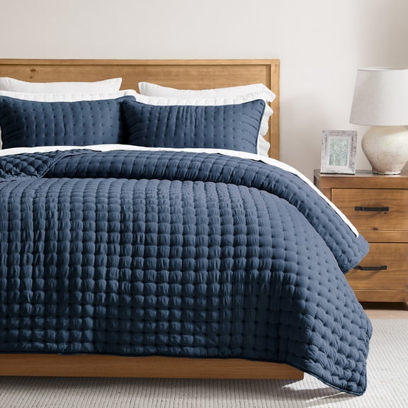 WDCOZY Navy Blue Queen Size Quilt Bedding Sets with Pillow Shams, Lightweight Soft Bedspread Coverlet, Quilted Blanket Thin Comforter Bed Cover, All Season Summer Spring, 3 Pieces, 90x90 inches