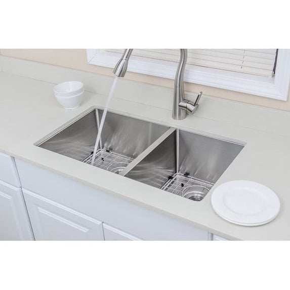 WELLS SINKWARE NCU3319-10L New Chef s 33'' x 19'' Double Basin Undermount Kitchen Sink