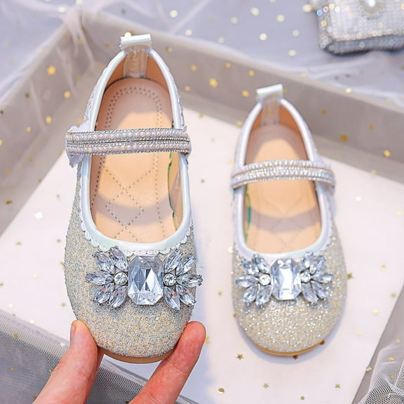 WERYOUNG Girls Sandals Summer New Versatile Fashion Pearl Rhinestone Bow Flat Sole Princess Shoes Girls Leisure Party Wedding School Sandal,White,6.5-7 Years