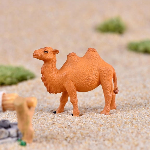 WESIEVYA 2Pcs Brown Plastic Camel Model Figurines for Micro Landscape and Table Decorative Use