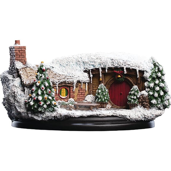 WETA Workshop Polystone - 35 Bagshot Row Hobbit Hole (Christmas Edition)