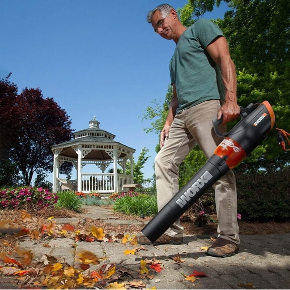 WG520 12 Amp Turbine 600 Electric Leaf Blower