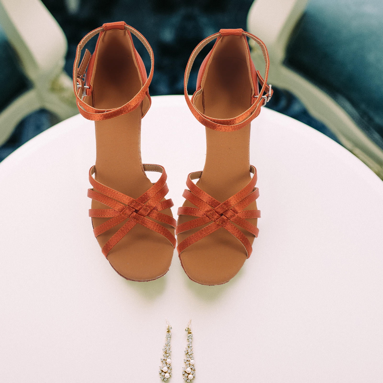 1 Pair of High-heeled Shoes Knotted Strap High Heels Latin Dancing Shoes for Lady - Size 39 (Golden)