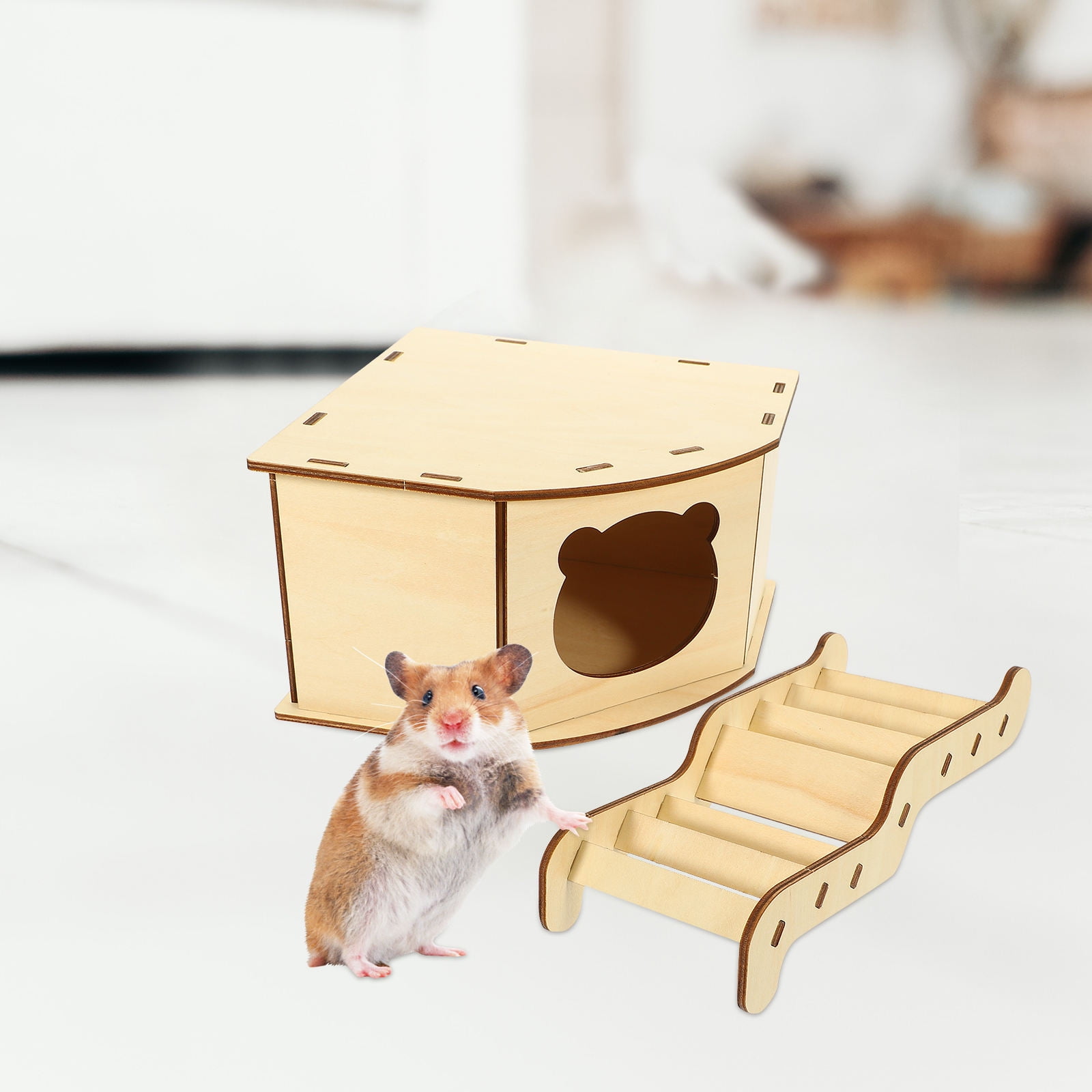 A closer look at Giant Hamster Shelter And Hideout