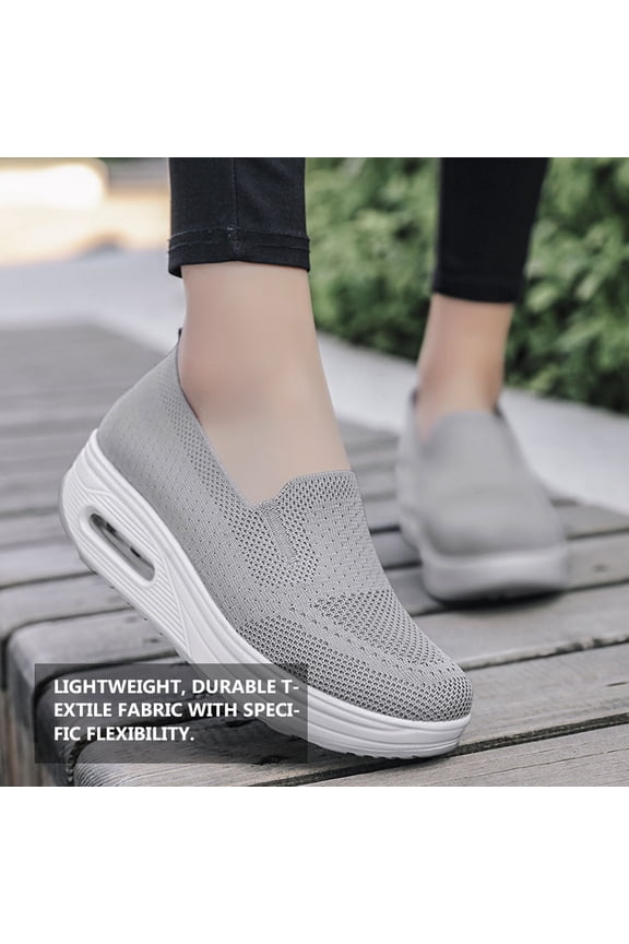 1Pair Relaxation Breathable Thick Bottom Shoes Woman Heighten Mesh Sneakers