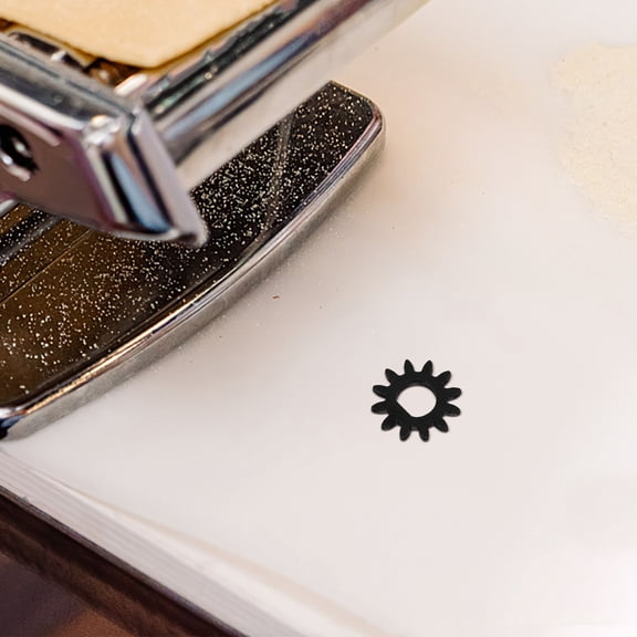 WHAMVOX 2Pcs Noodle Wire Gear Replacement Parts For Pasta Machine Components Home Users Gear Function