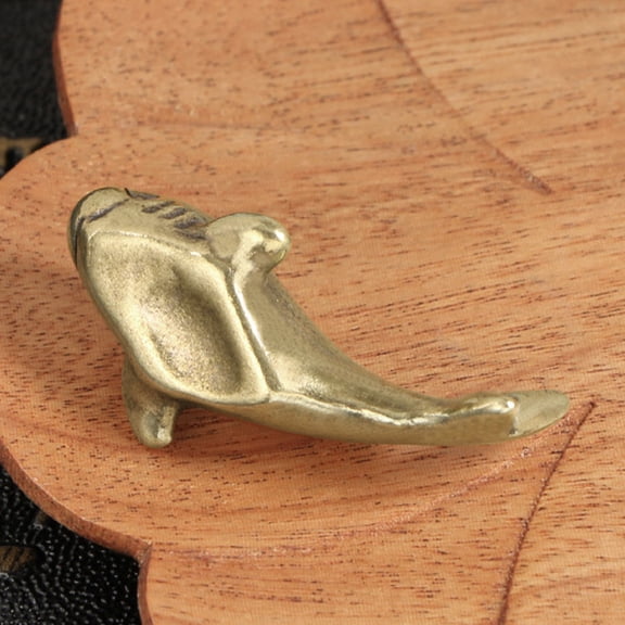 WHAMVOX 2pcs Solid Brass Shark Decor Miniature Shark Figurine Cute Shark Figurine Cute Brass Shark Statue Miniature Shark Figurine Ornament