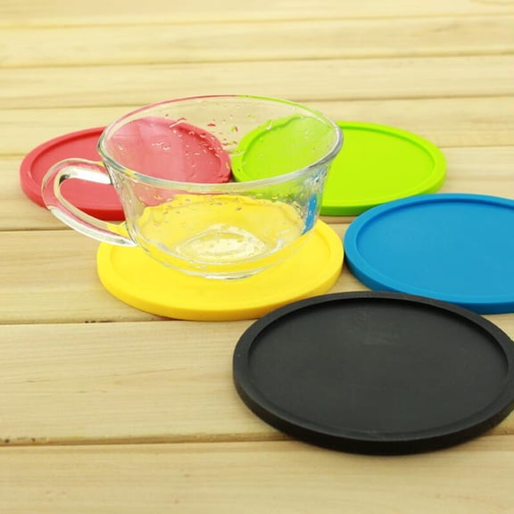 ROMANSENTIAL 8Pcs Home Placemat Silicone Green Heat Resistant Coasters for Drink Protection