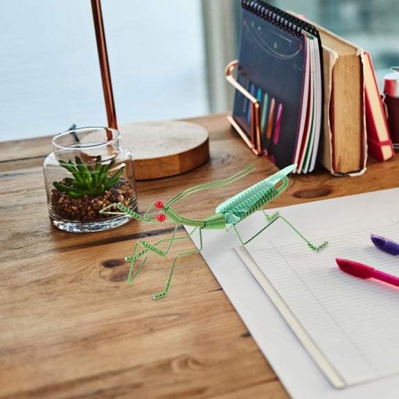 WHAMVOX Delicate Mantis Craft Novelty Mantis Decoration Household Mantis Model Delicate Metal Wire Mantis