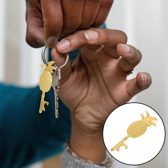 WHAMVOX Pineapple Key Bottle Opener Pineapple Fruit Shaped Bottle Cap Opener Hand Hardware Tool For Wedding Birthday Wine Party Diy Project