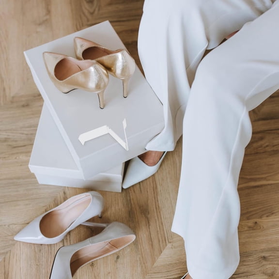 HEANUJJ 1Set White Shoe Retail Display Riser Acrylic Stand Elegant for Stores