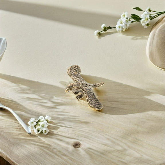 WHAMVOX Vintage Brass Parrot Figurine Lifelike Parrot Sculpture Retro Bird Figurine Miniature Bird Decor for Home Decor Office Desk