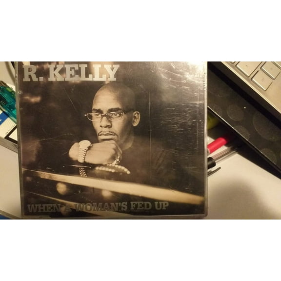 WHEN A WOMAN'S FED UP R. Kelly (CD)