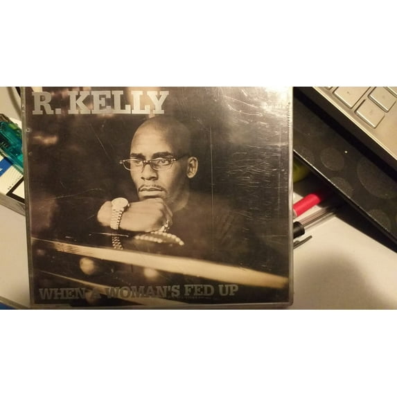 WHEN A WOMAN'S FED UP R. Kelly (CD)