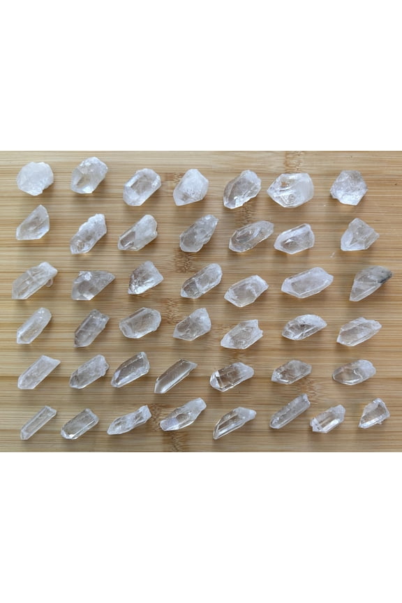 WHOLESALE Clear Quartz Point 0.75-1.5", Natural Small Clear Quartz Point, Raw Clear Quartz Point Healing Crystal (Clear Quartz Point, 3 Pound)