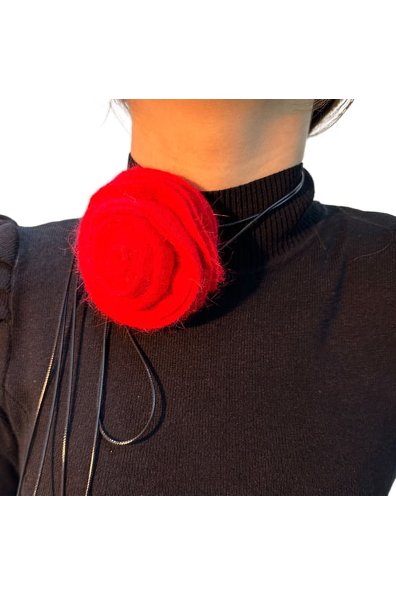 Exaggerated Knitted Flower Charm Necklace for Women Jewelry On The Neck Adjustable Rope Choker Elegant Neckchain Gift