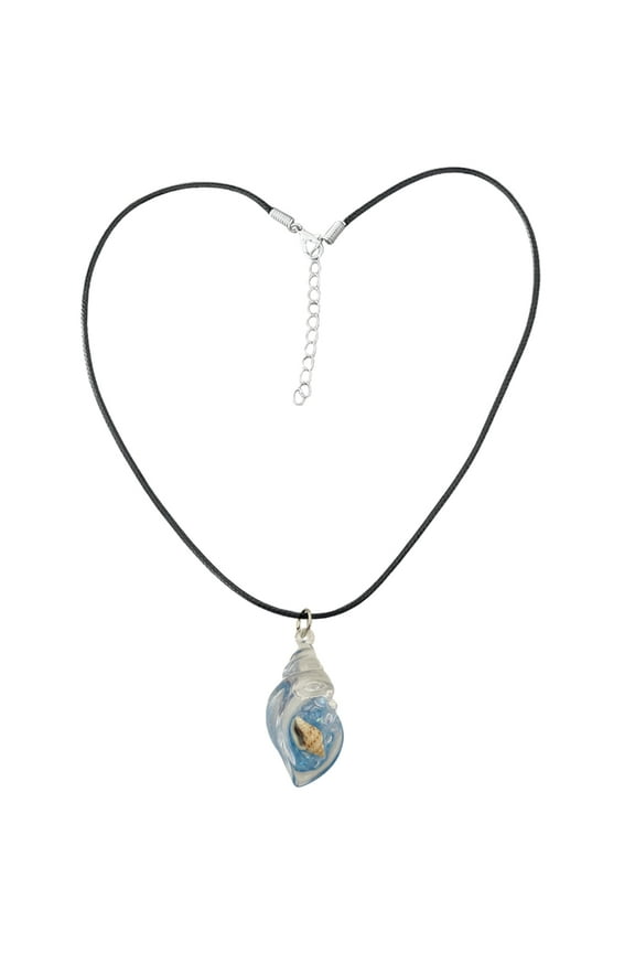Resin Sea Snail Pendant Necklace Handcrafted Resin Shell Necklace Accessory with Coastal Vibes for Gift Giving