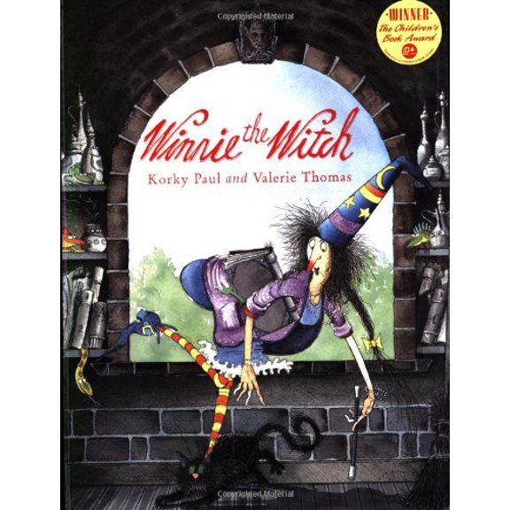 Pre-Owned Winnie The Witch by Valerie Thomas (Paperback), English