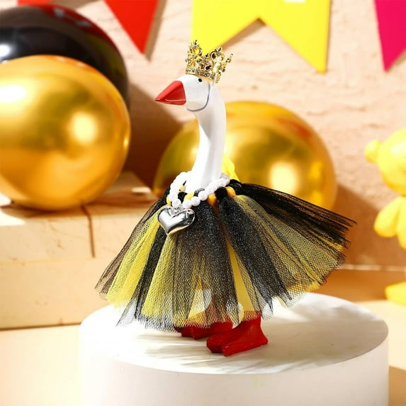 WKSCLPAI Desk Goose Outfits with Rhinestone Tiara Crown Necklace Tutu Dress Magnetic Goose Key Holder Princess Costume for 7 Inch Goose Statue Key Holder Tabletop Decor(Gold)