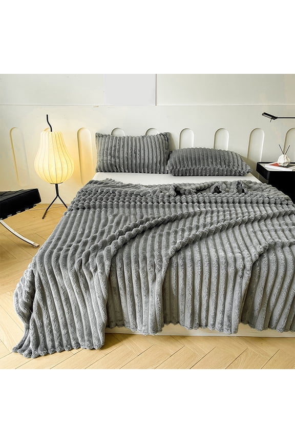 Flannel Throw Blanket 39.4x27.6 Inch,Super Soft Fluffy Striped Bed Blanket,Comfy Microfiber Cooling Blanket for Couch,Bed,Sofa