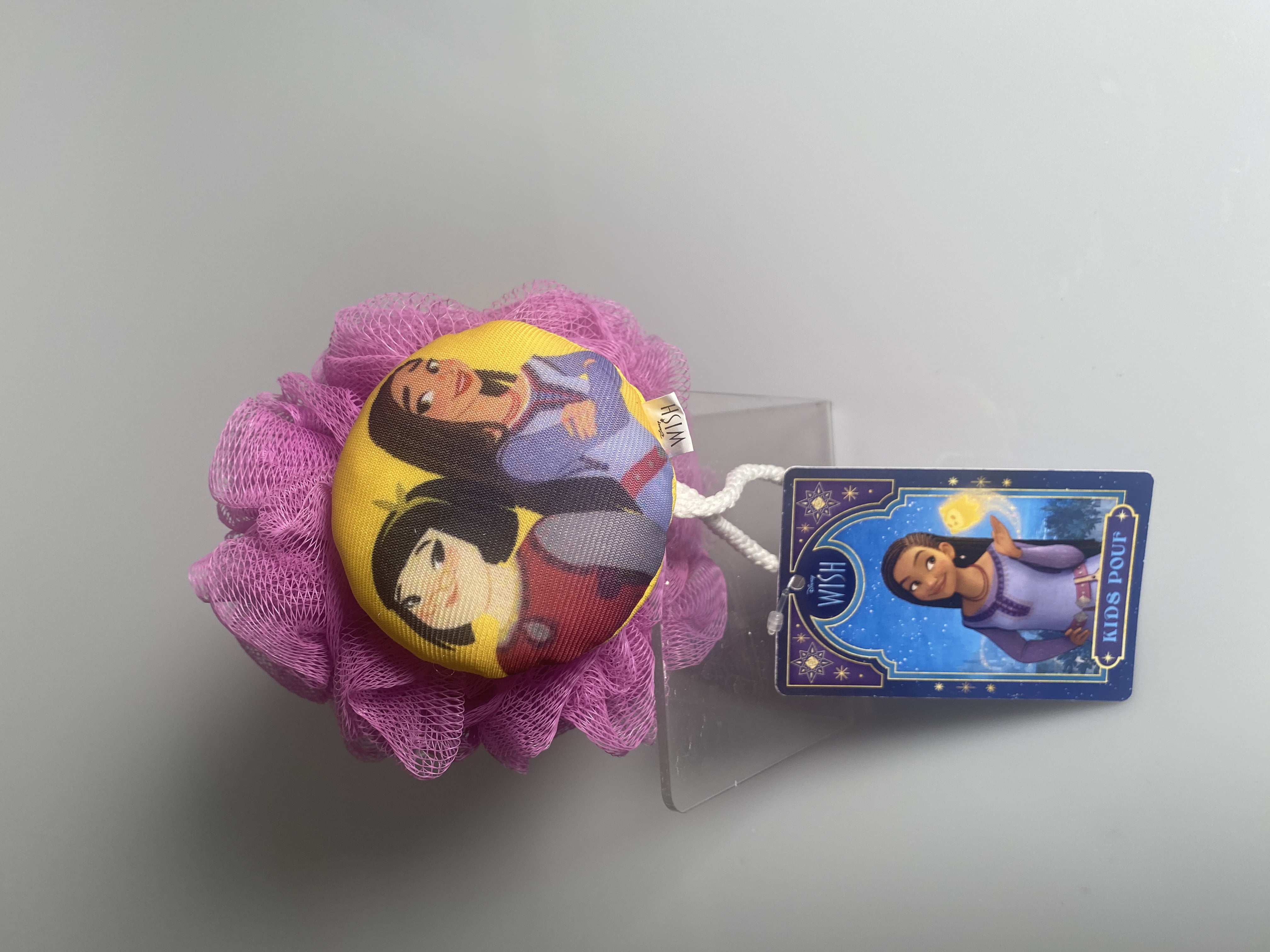 WM 40g Disney Wish Asha & Friend Pouf(Selections May Vary)