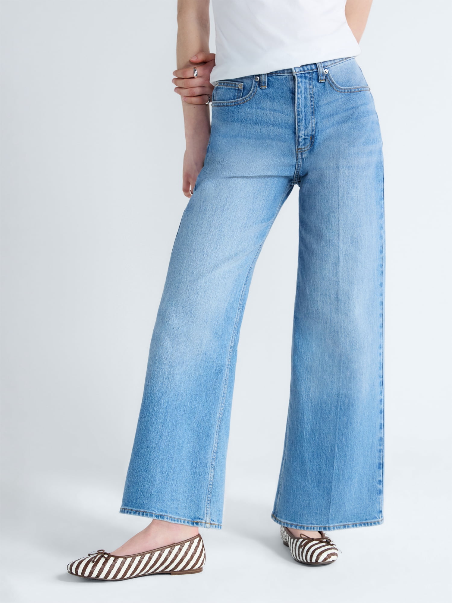 Free Assembly Women's and Women's Plus High Rise Cropped Wide Leg Jeans, Sizes 0-22W