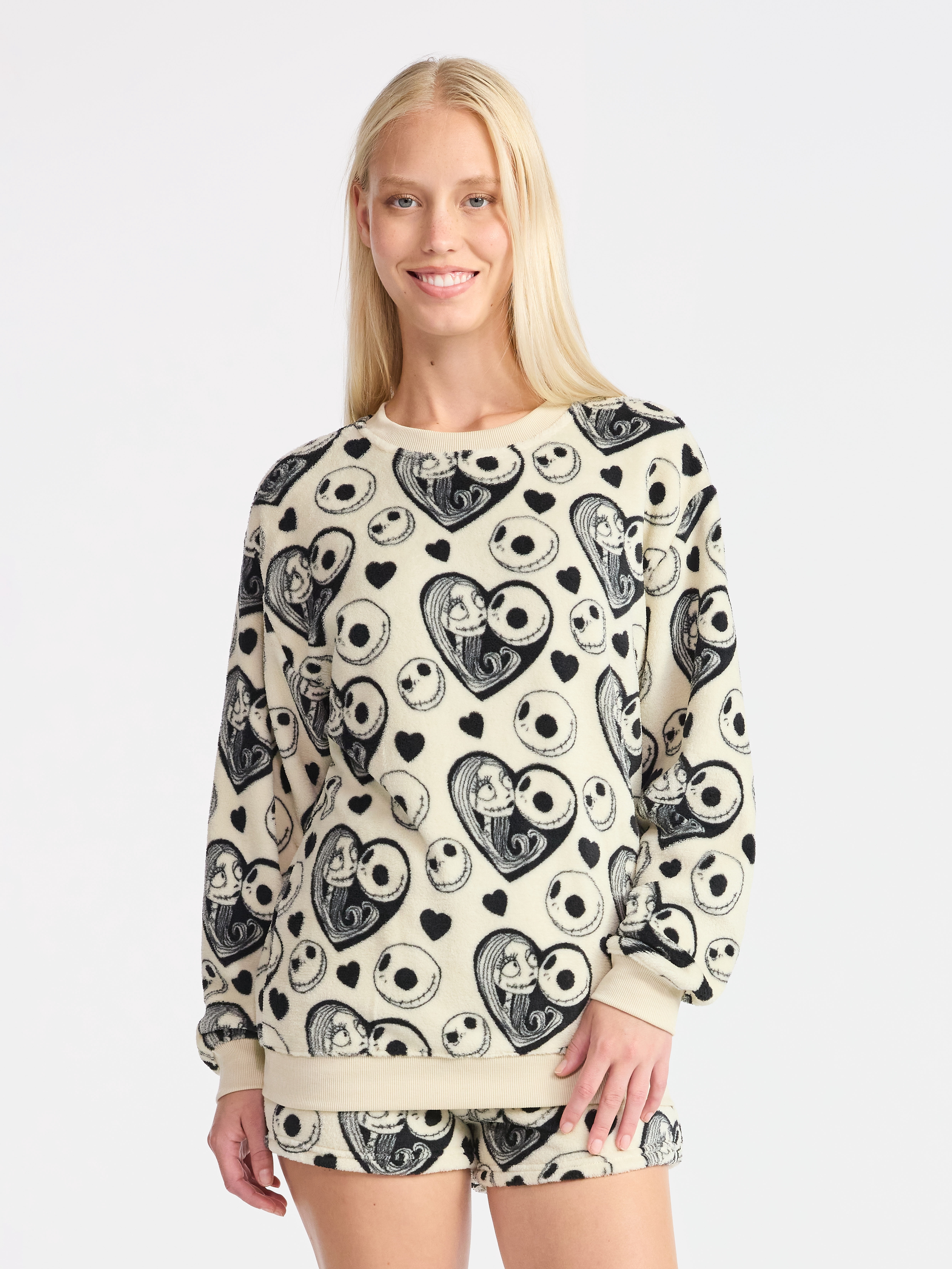 Nightmare Before Christmas Women’s Graphic Print Crewneck Sweatshirt with Long Sleeves, Sizes XXS-XXL