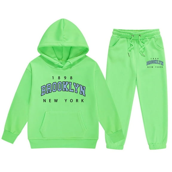 WOYY Little Girls 2 Piece Letter Print Hoodie Sweatpants Outfits Sweatsuit, Sizes 5-6