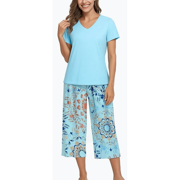 WQD Womens Pajama Sets 2 Piece Lounge Sets Soft Loungewear Comfy Pj Sets V Neck Short Sleeve Top and Capri Pants Loose Sleepwear with Pockets